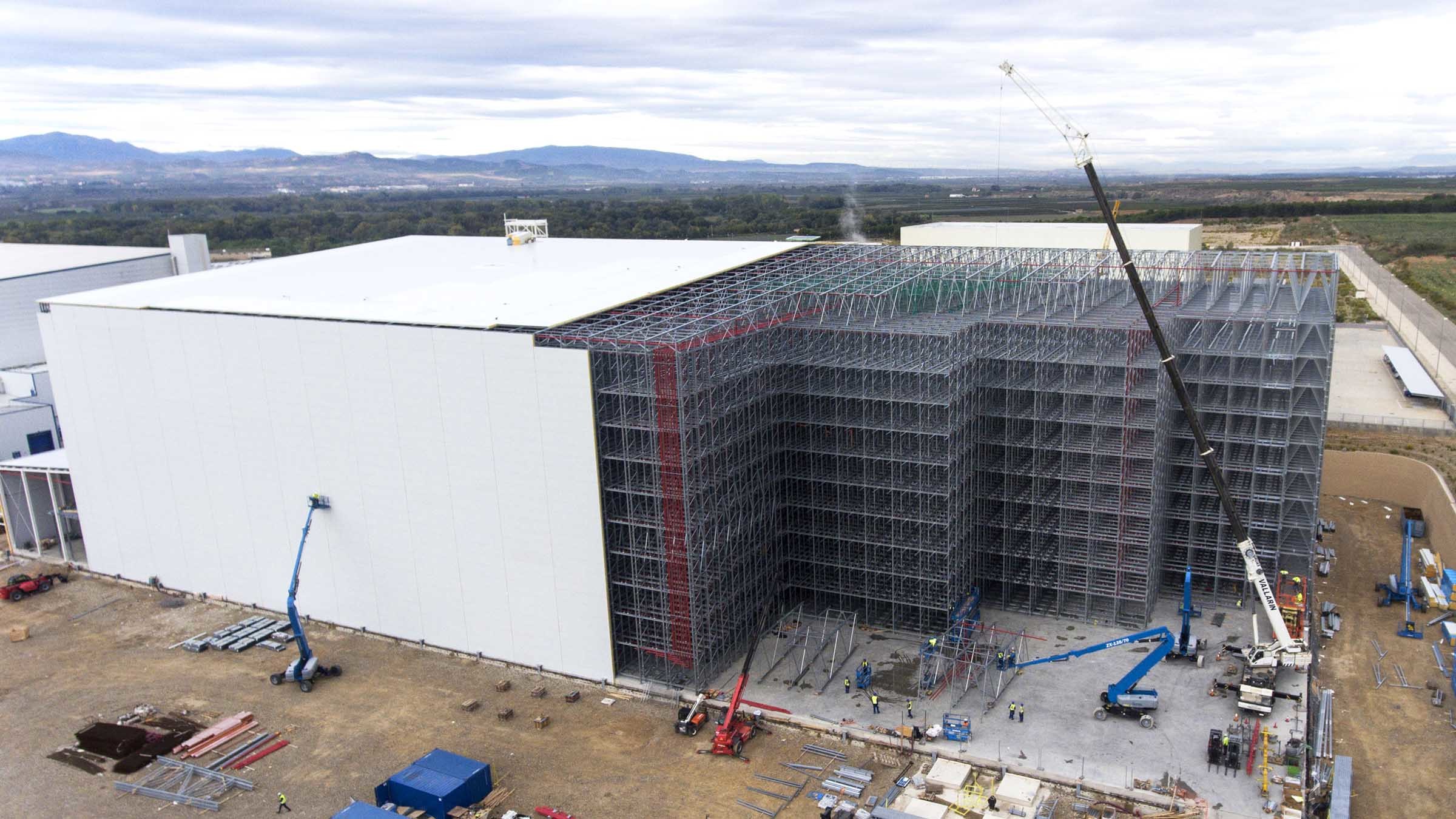 Automated Storage Retrieval High Rise Racking System Pallet Barn